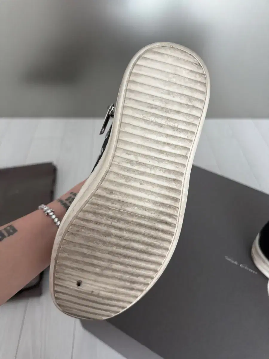 thumbnail-4